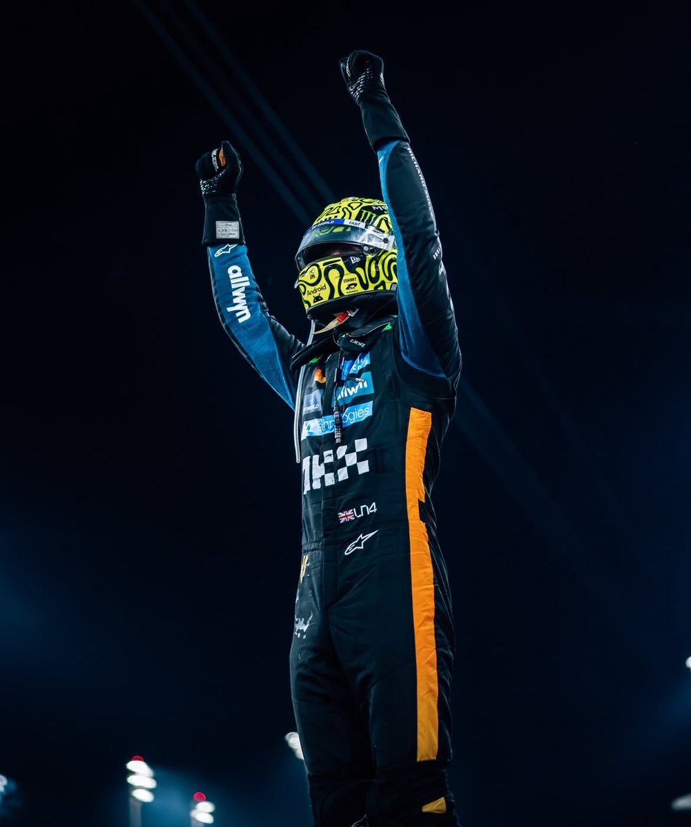 LANDO NORRIS CHAMPION OF THE WORLD BABYY 🏆🏆🤍🤍🤍