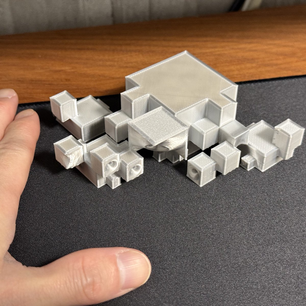 そして大本命！ フィラメントまで買ったシルバー！ いい！！ この色は