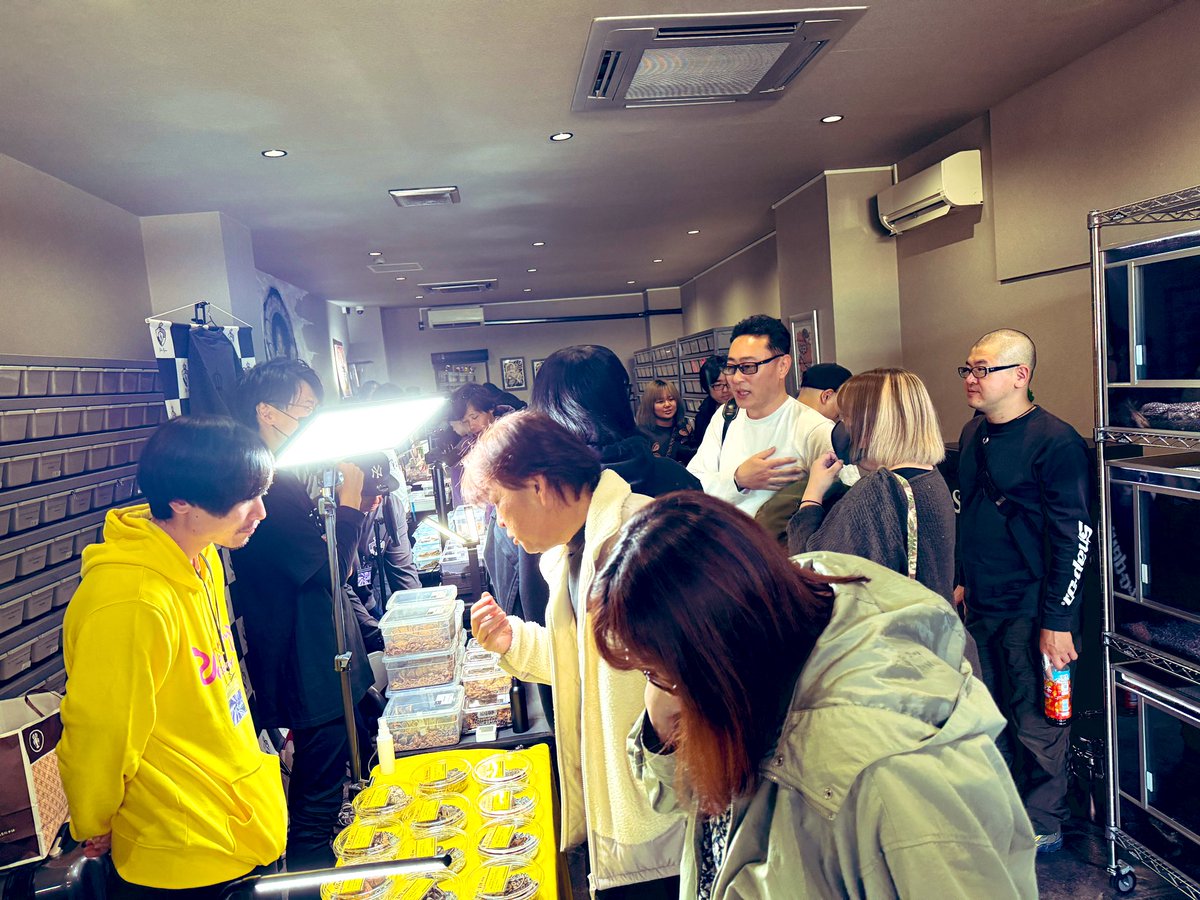 PRECIOUS tweet media