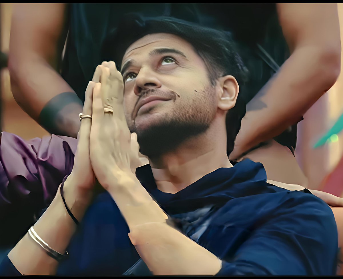 From calm to chaos, he’s handled it all with class! The man of dignity, wit, and pure game truly everyone’s favourite!

WINNING GAURAV KHANNA

#GauravKhanna #BiggBoss19 #BB19 <a href="/iamgauravkhanna/">Gaurav Khanna</a>