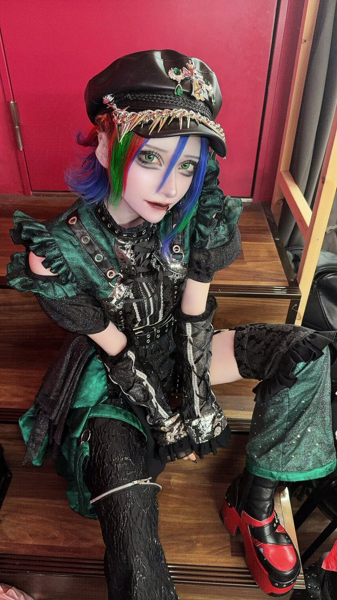 藍咲ユウリ【マーキュロ】 (@AiskYouRe) / Posts / X