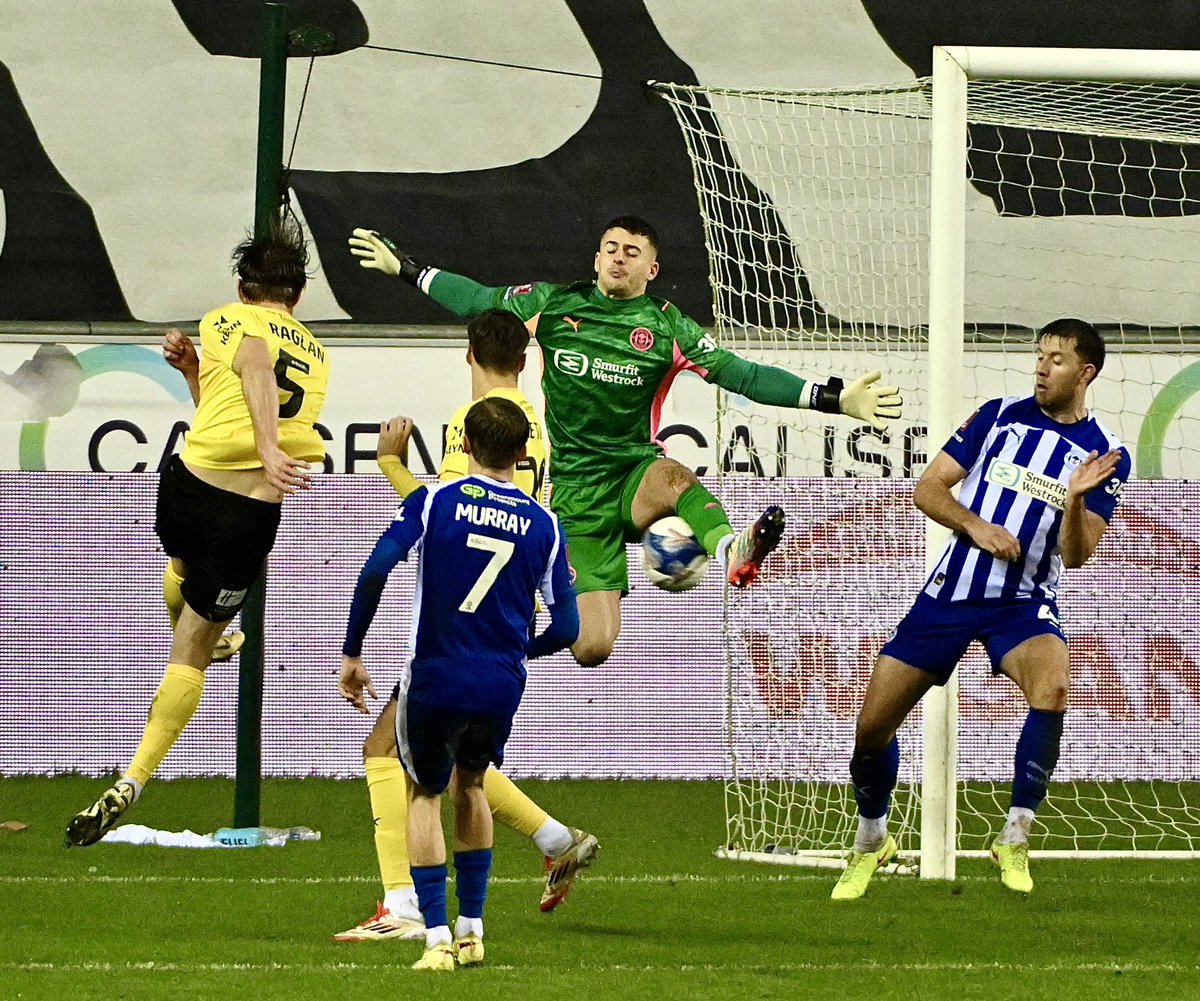 Sam Tickle tweet media