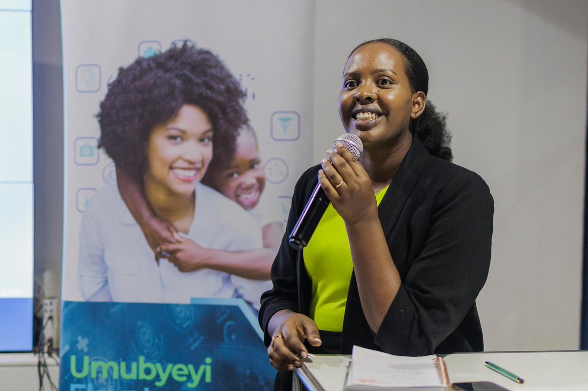 umubyeyi_rw's tweet photo. We created this space because too many women carry this pain alone.”
A powerful reminder from @UmunyanaChantal that healing begins with honest, safe, and informed conversations.
#breakingthesilence #restoringhealing #thebespace2025 https://t.co/kweVmiET9c