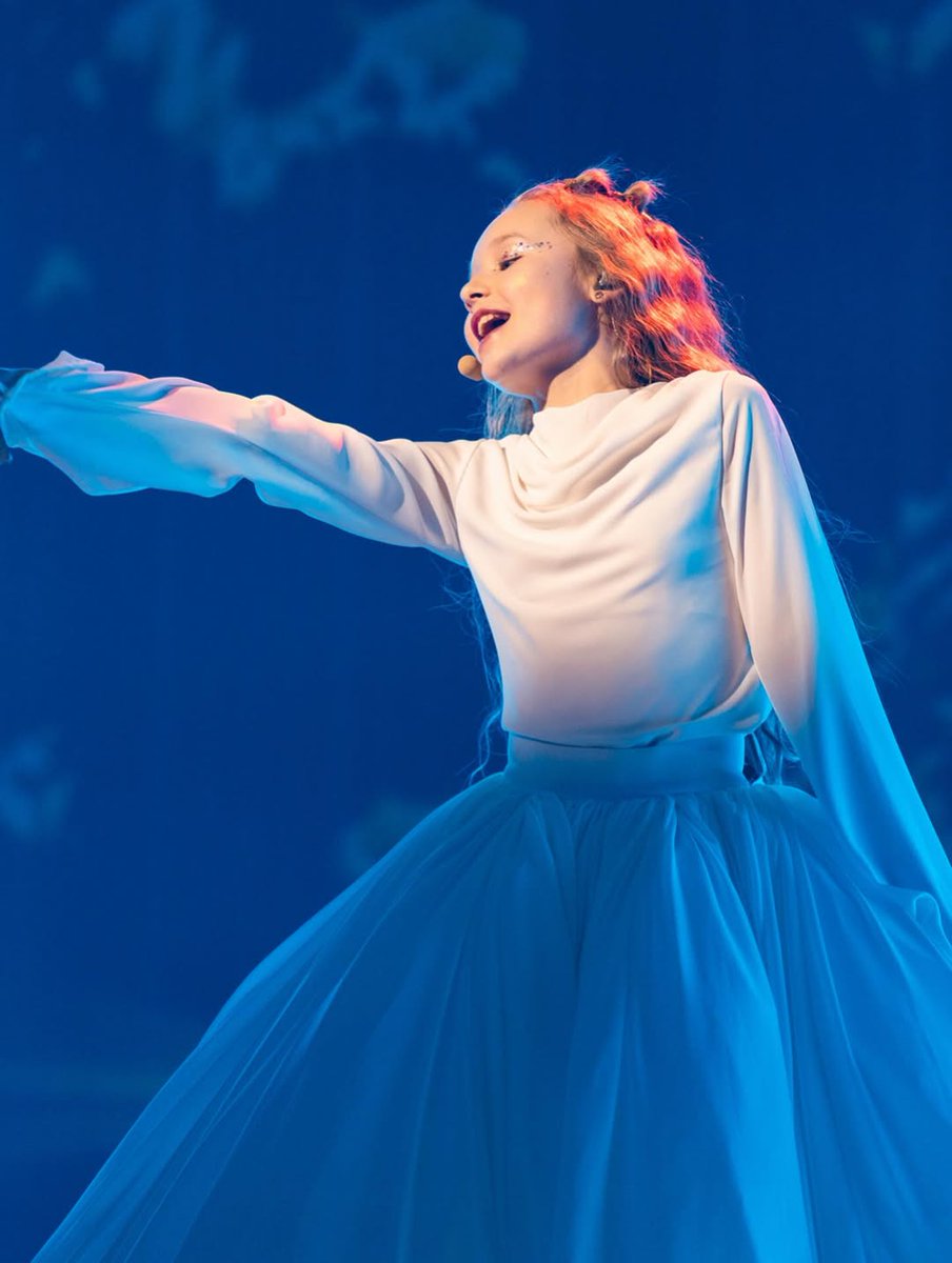 🗺❗️BREAKING NEWS ❗️🗺
🇵🇱 Pierwsze zdjęcia z próby Polski, Marianny Kłos, na 🦋 Eurowizji Junior 2025

ℹ️ jesc.tv

#JuniorEurovision2025 #EurowizjaJunior2025 #Poland #Polska #MariannaKłos #Brightestlight