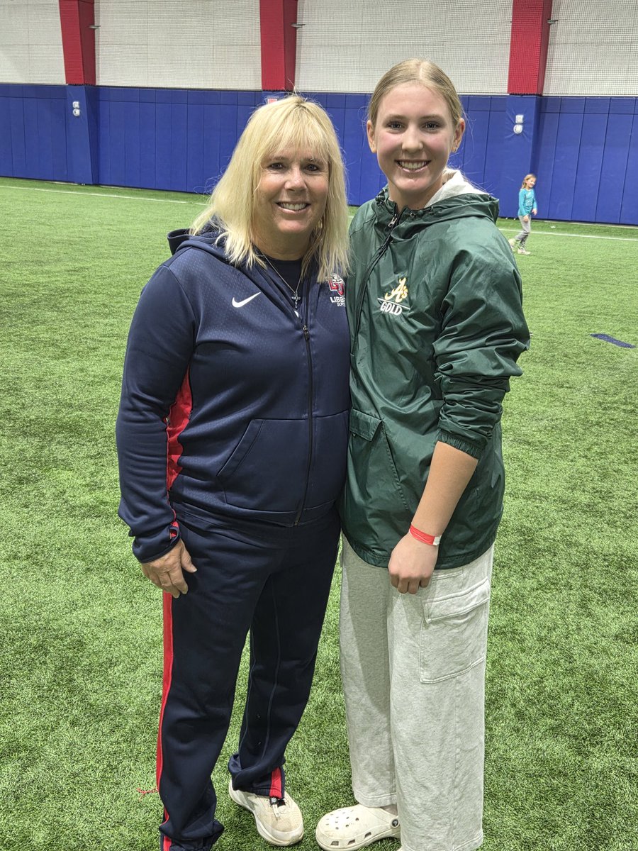 BreezeBentz's tweet photo. Loved my 3rd trip to Lynchburg for @LibertySB camp! Thanks coaches for a tough but fun day! Always learn something new about God and softball from @CoachDot_LU! #goGod #goFlames @coachkfagan @kickem2theKIRB @SamiFagan https://t.co/jAvA7lRr5p