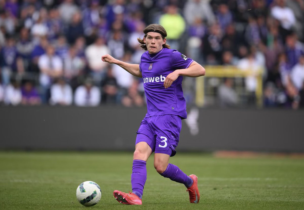 Update tweet media
