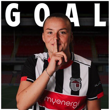 90’ | GGGGOOOOAAAALLL TOWN!

Nobody closes Pedersen down 25 yards out and we all know how that ends 

0-8 | #GTFCW