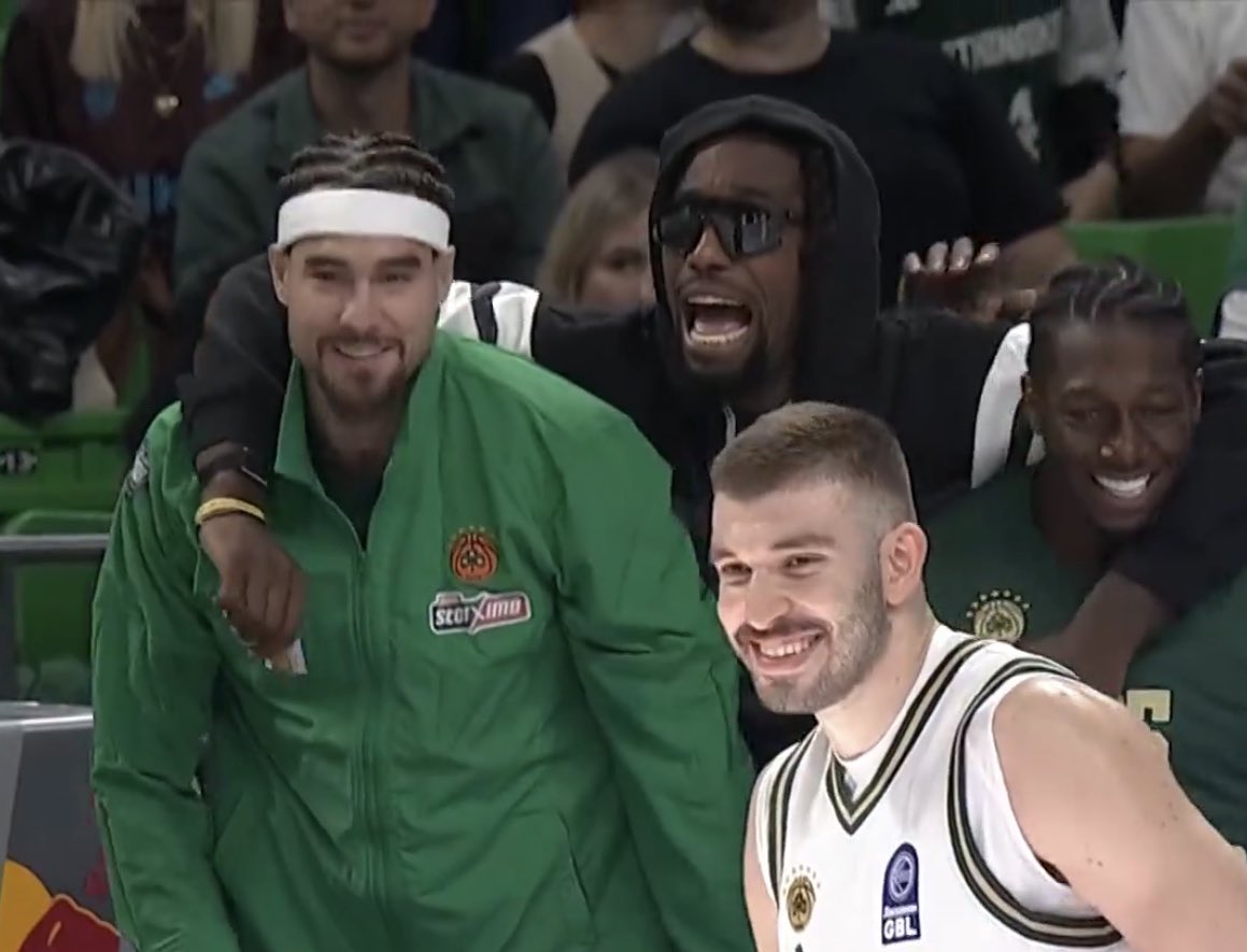 🔥Ρογκα - Ματίας - Χουαντσο - Ναν🔥
                    ☘️ΟΙΚΟΓΕΝΕΙΑ☘️
#paobc