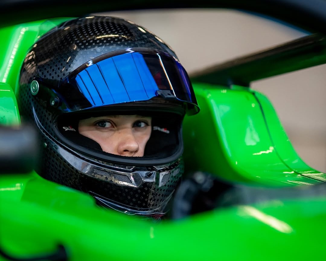 Rachel Robertson made the most progress over the F4 Saudi campaign and battled for the overall podium in the final race, securing her first Female Trophy win
Full report ➡️ racers-behindthehelmet.com/post/f4-saudi-…

📸: F4 Saudi