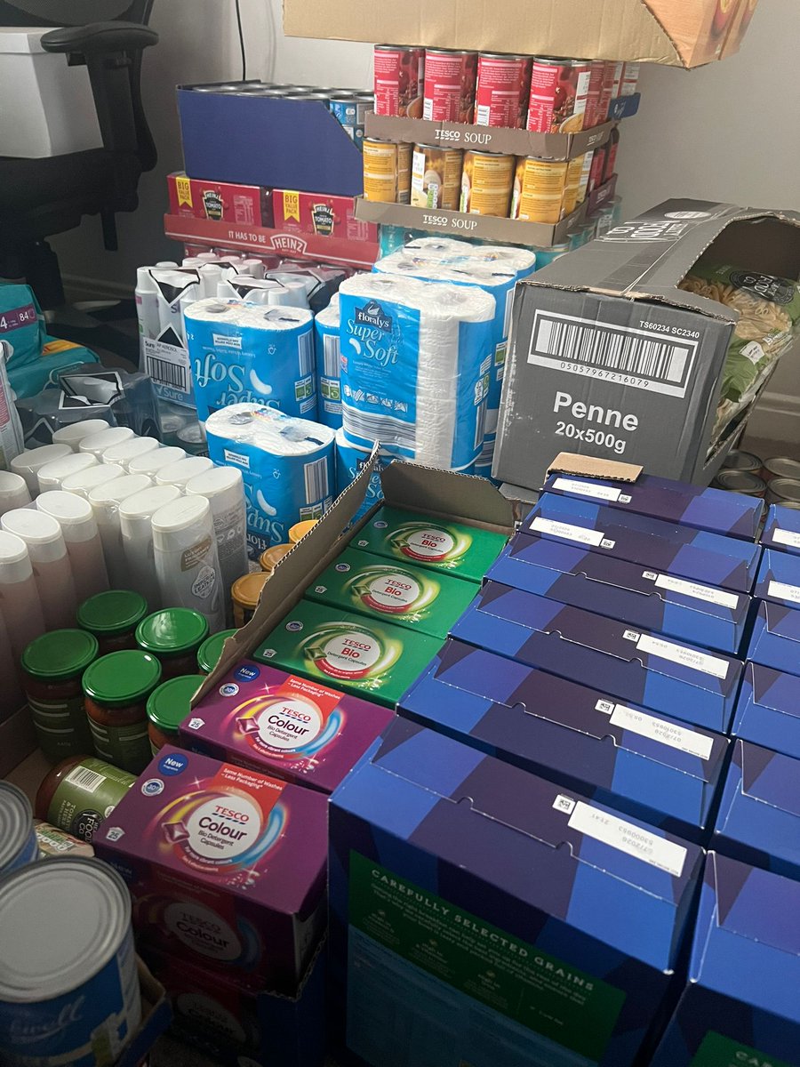 BishoptonCSC's tweet photo. We asked our members to help with @NCCeltic's food bank collection and Bhoy did they answer!! Over £700 raised and a ton of products that will go to help those less fortunate this Christmas season. From the bottom of our hearts, THANK YOU! 🙏💚🍀 https://t.co/RFCDhbqrhv