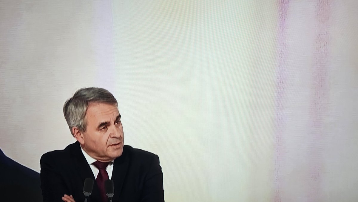 Xavier Bertrand en direct sur <a href="/franceinfo/">franceinfo</a> <a href="/lemondefr/">Le Monde</a> " je suis optimiste, il y a une vraie voie de passage". #2027