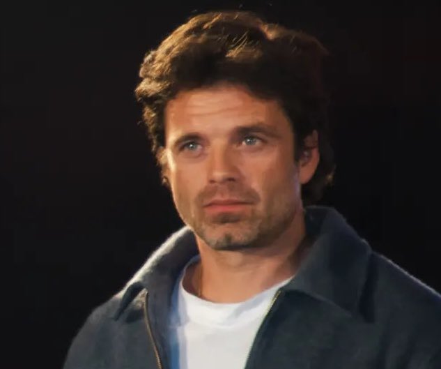 ROGVERS's tweet image. girl whatever