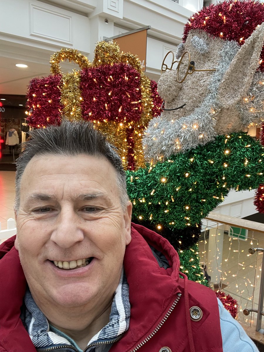 garycarr14's tweet photo. Morning my gorgeous friends love big Gaz ❤️❤️❤️❤️❤️❤️ https://t.co/cwGWVaeThn