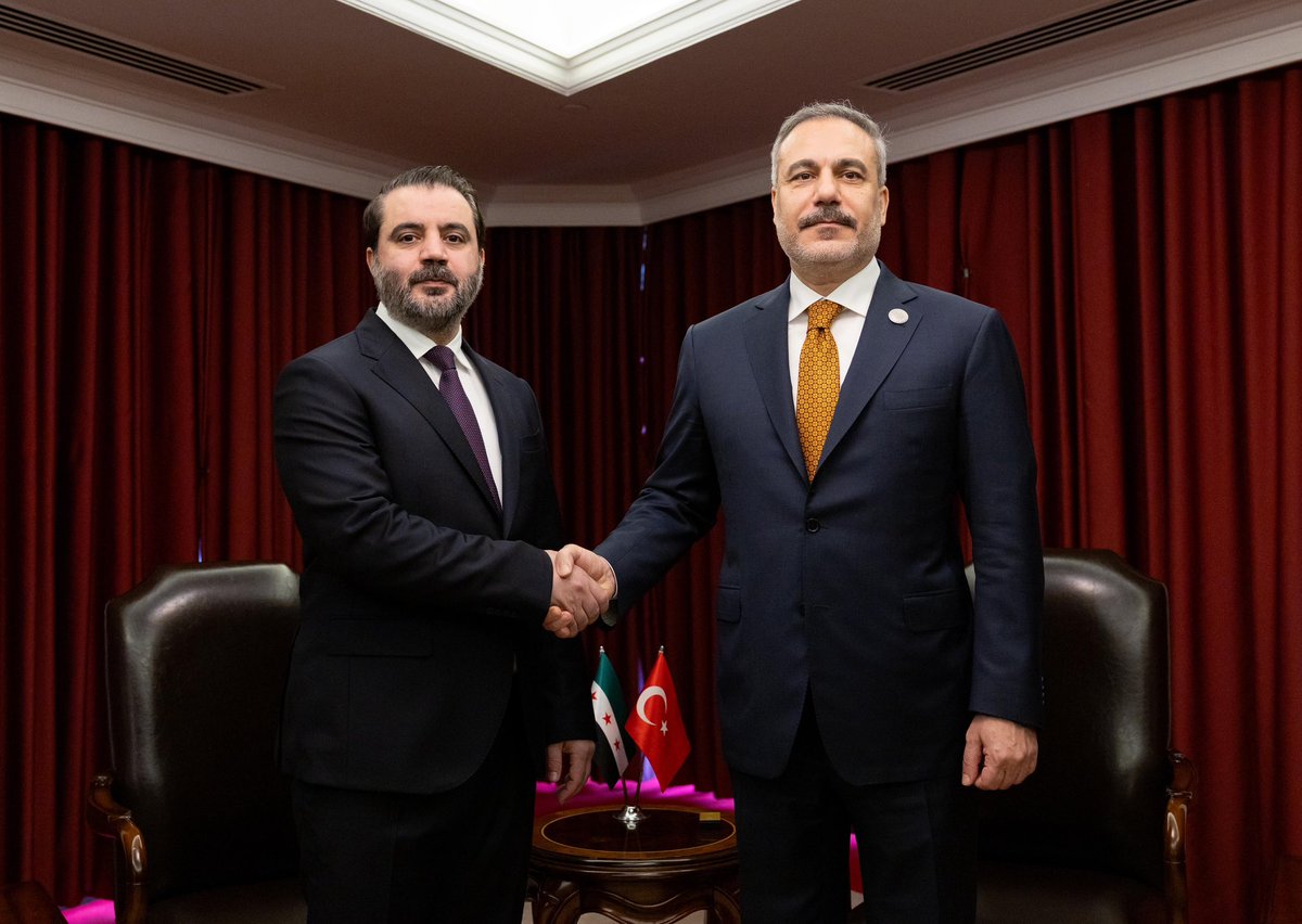 Minister of Foreign Affairs <a href="/HakanFidan/">Hakan Fidan</a> met with Asaad Hassan Al-Shaibani, Minister of Foreign Affairs of Syria, on the margins of the Doha Forum.