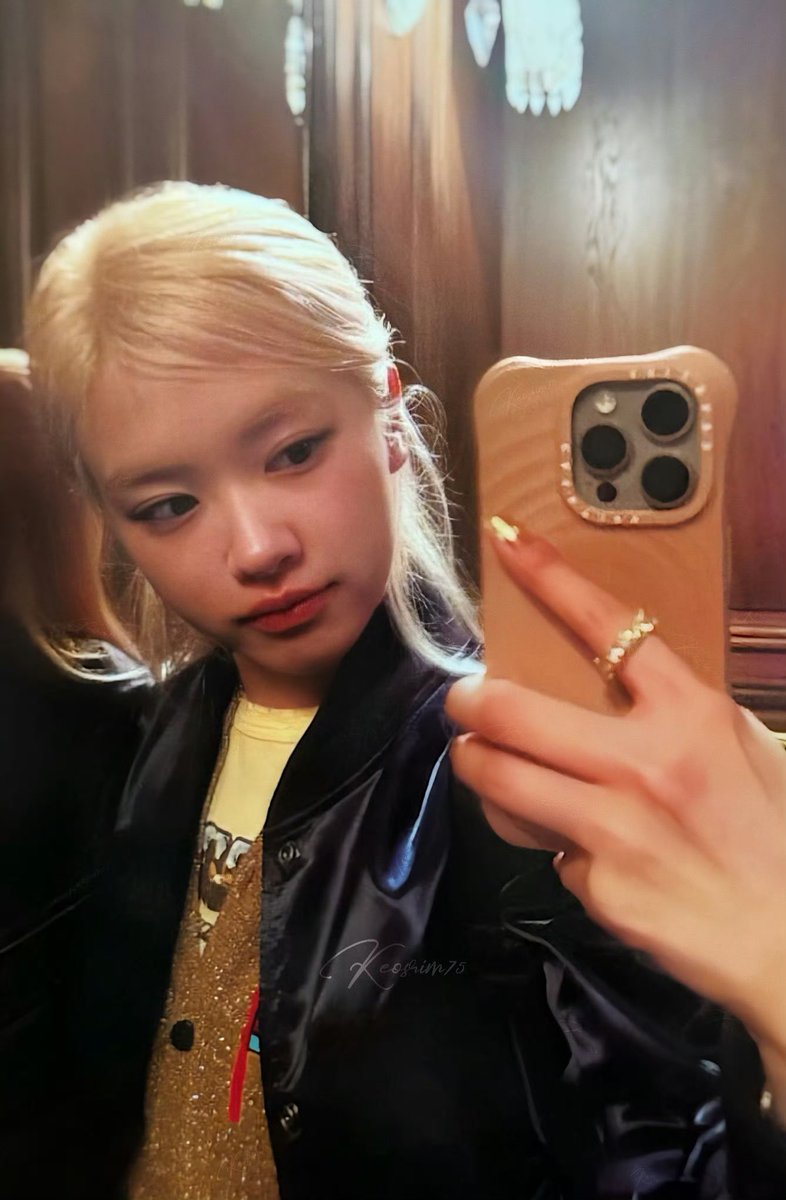 rosie tweet media