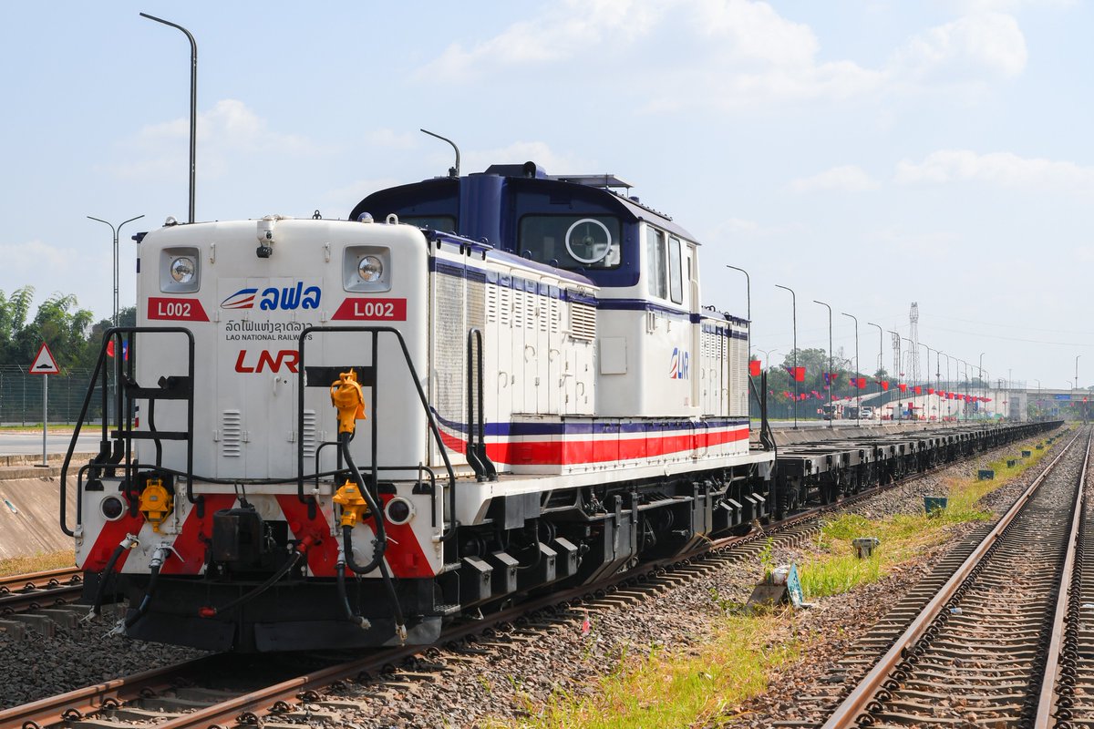 2025/12/07 134レ DD51 1143(L002) 昼間の運行を強く望みます！