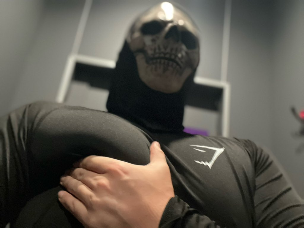 Roy Miller tweet media