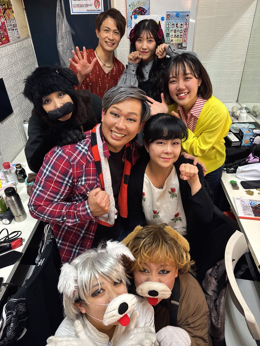 toshiya_1048a_a's tweet photo. #舞台BARON
 無事全ての公演を終えることが出来ました。
この作品で初主演が出来たこと、本当に良かったと思います。
家族のあり方について考えた日々でした。
この作品が皆様の心に何か一つでも残れば幸いです。座組の皆さんに支えてもらって最後まで走りきることが出来ました‼️ https://t.co/Kbg7tLlNSm