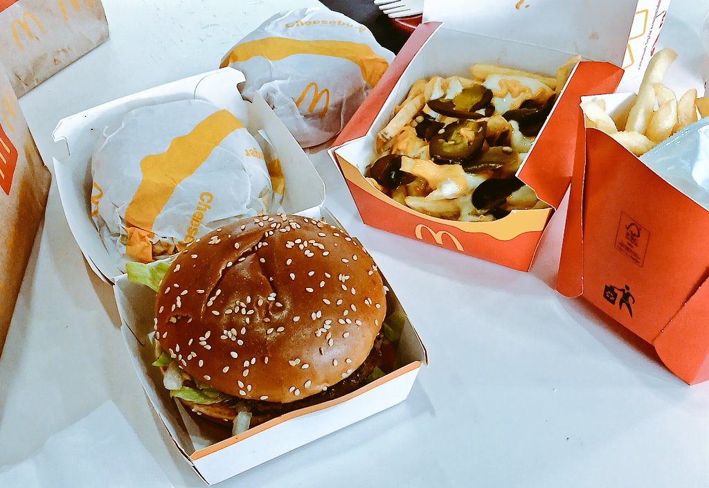 tshwari_mo's tweet photo. @McDonalds_SA https://t.co/aml9zSI0on