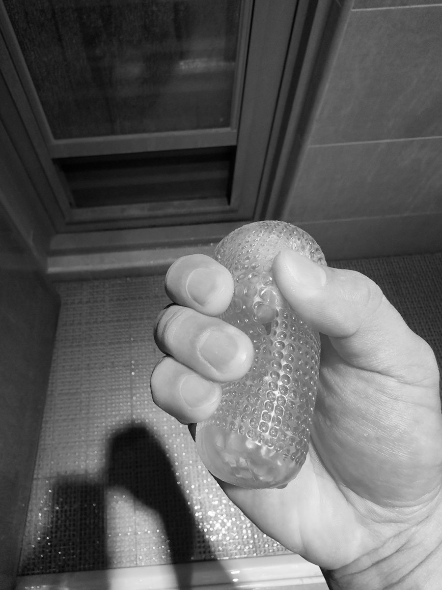 老婆壞掉了😗😗