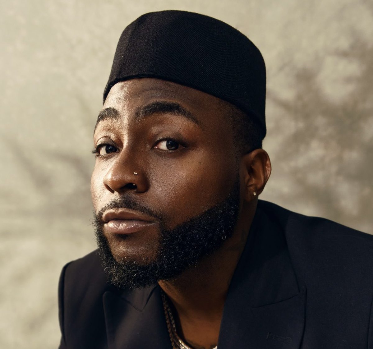 hypetribeng's tweet image. 🚨TOP 10 MOST STREAMED ARTISTS ON YOUTUBE MUSIC IN NIGERIA IN 2025

#1. DAVIDO — 109M
#2. WIZKID — 103M
#3. ASAKE — 86M
#4. BURNA BOY — 86M
#5. SEYI VIBEZ — 82M
#6. REMA — 72M
#7. OLAMIDE — 57M
#8. BNXN — 56M
#9. KIZZ DANIEL — 54M
#10. ODUMODUBLVCK — 54M