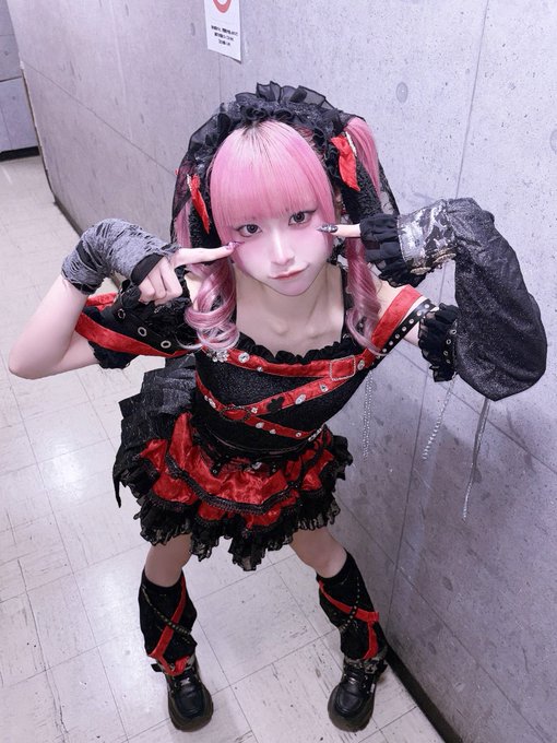 Twitterのコスプレ画像27