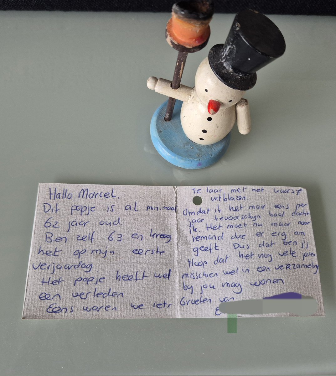 mrRustzelve's tweet image. Alles heeft een verhaal. Vorig jaar kocht ik deze stoere sneeuwpop. Kreeg er een verhaal bij, dat dit popje zoveel meer waarde geeft💪👊