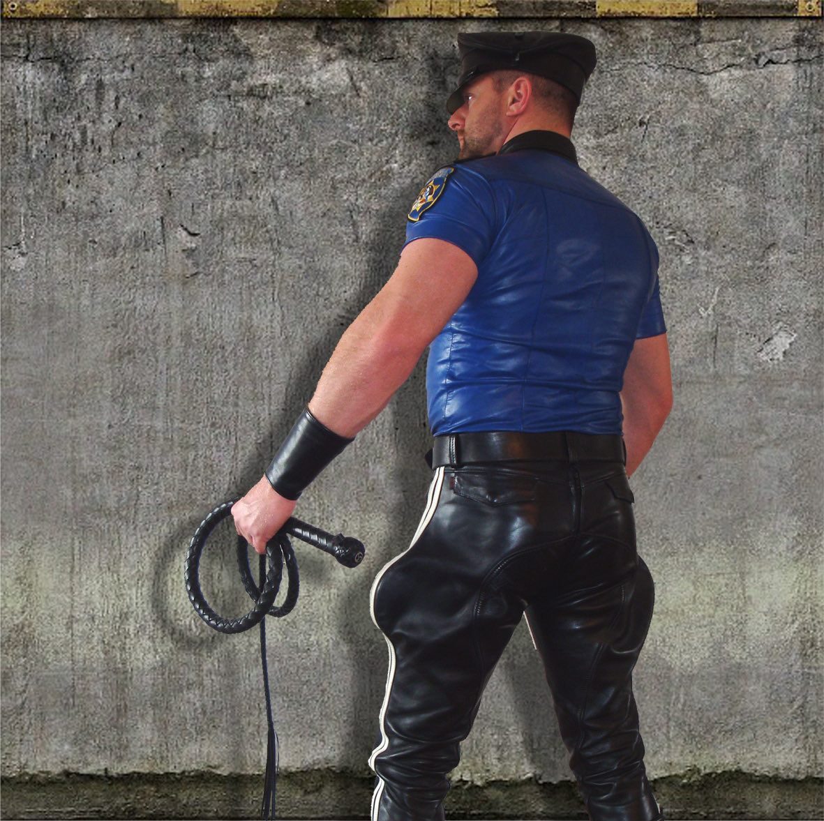 Findom Sir tweet media