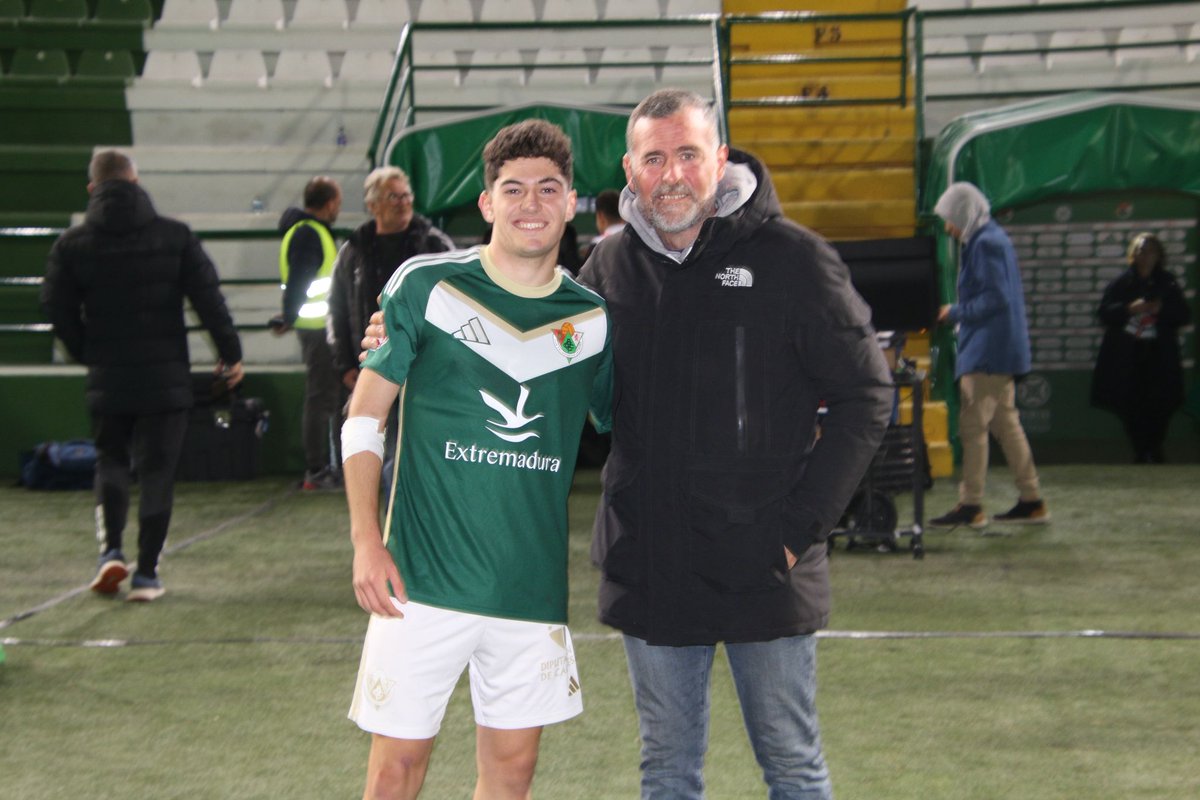 CP Cacereño 🟢🐉 tweet media