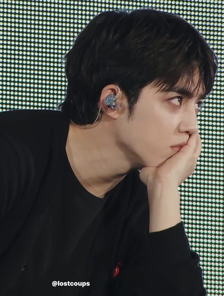 the craziest side profile to ever exist