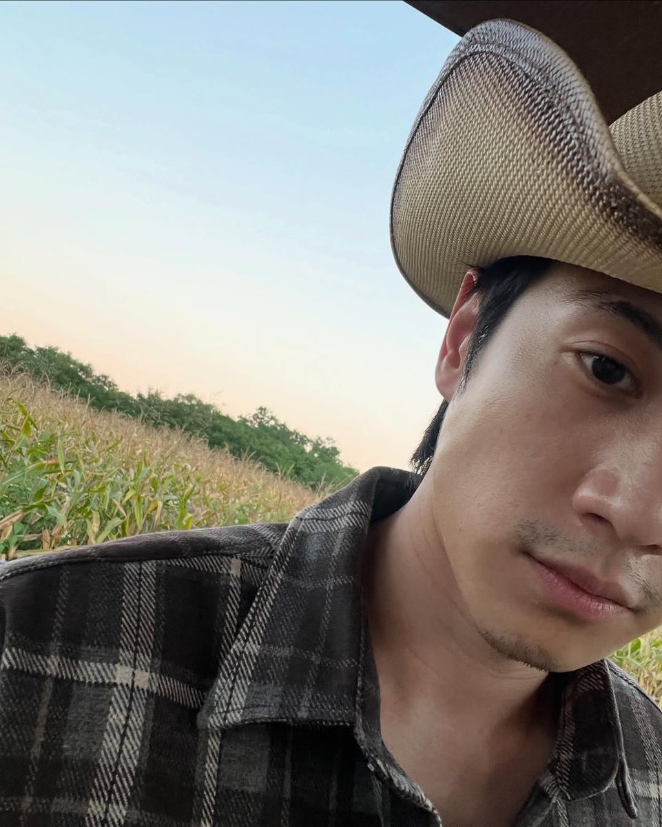 โอยยย คาวบอยรึปะ

#brightrpp #ไบร์ทรพีพงศ์
#BrightRapheephong <a href="/brightrpp_/">Bright Rapheephong</a>