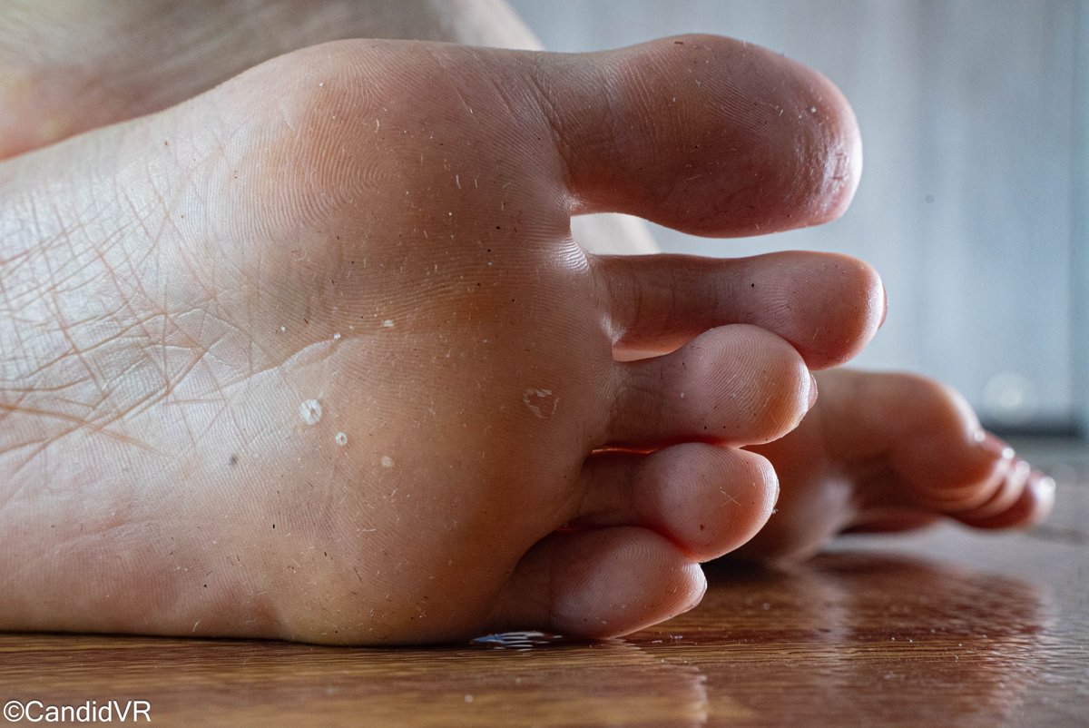 Awesome closeup sole shot from <a href="/yukifoot08/">ゆき (yuki)</a>