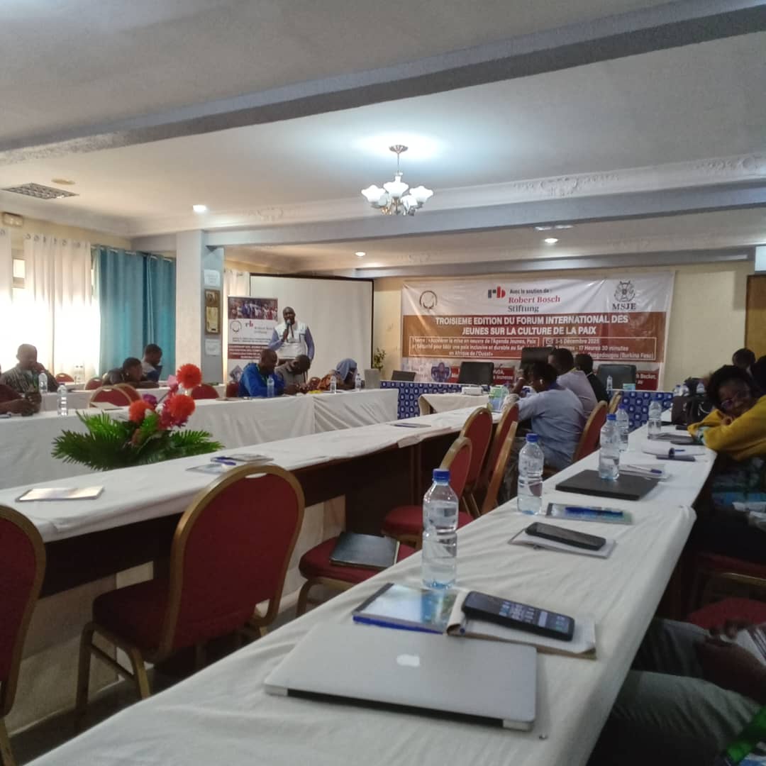 SongtaabaASTD's tweet photo. PARTICIPATION À LA 3ÈME ÉDITION DU FORUM INTERNATIONAL DES JEUNES SUR LA CULTURE DE LA PAIX, DU 3 AU 5 DÉCEMBRE 2025 
@followers 
#paix
#Securité la prévention de l’extrémisme violent
#plaidoyer communautaire et le renforcement des partenariats jeunesse institutions https://t.co/eCo8Vncbll