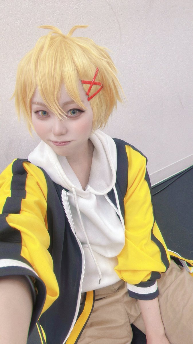 #atnrオンリー2コスプレ

オンリー記念連続動画投稿Part2‼️
紳士と淑女で踊ってきました🫶
可愛いをいっぱい詰めたので良ければぜひ！

自サークルのエリアKう-2でもリンク公開中なのでよろしくお願いします🔗

⚠︎︎コスプレ