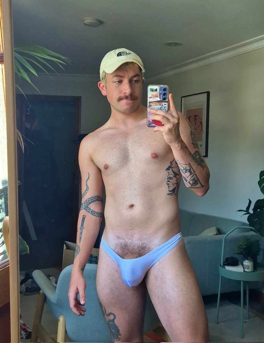 New swimmers kinda struggling to fit everything 😵‍💫🩲