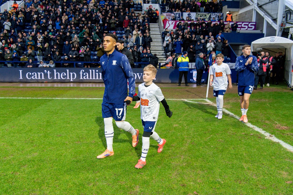 Lewis Dobbin tweet media