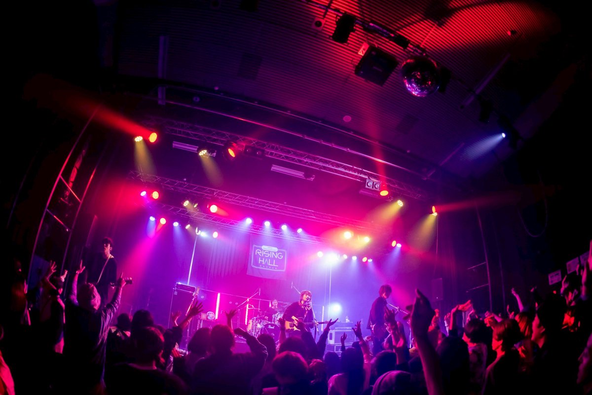 SHUNAN Orbit 2025
RISING HALL大トリ

巧妙で圧倒的な演奏力に魅了され
日本のライブハウスが誇るロックバンド　

アルカラ

このイベントの立ち上げから
ずっと一緒に歩いて行ってくれてるし
最初から最後まで全バンド観戦する
その姿勢に最大級のリスペクトです

最後全部持って行ったw
📷@masound