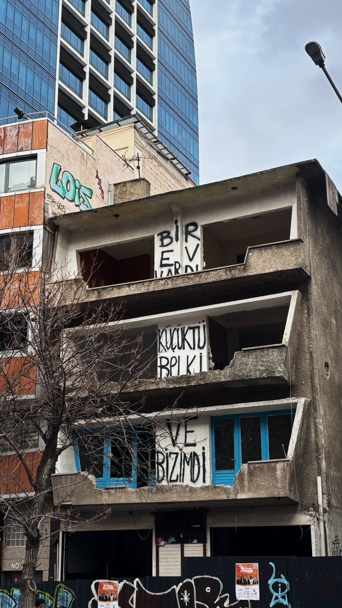 bu fotoğrafı çekmek için ankara’ya geldim.