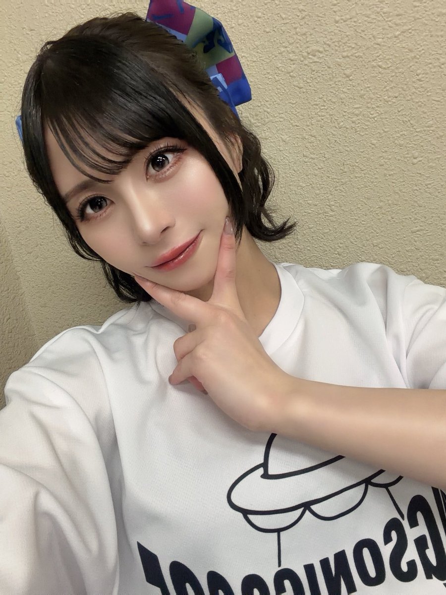 佐藤栞 (@B00kmarker_nii3) / Posts / X