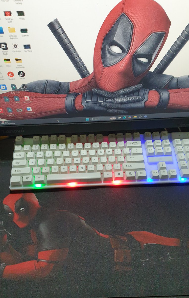 Radley_RWS's tweet photo. Peak setup right here https://t.co/lHojPla6kt