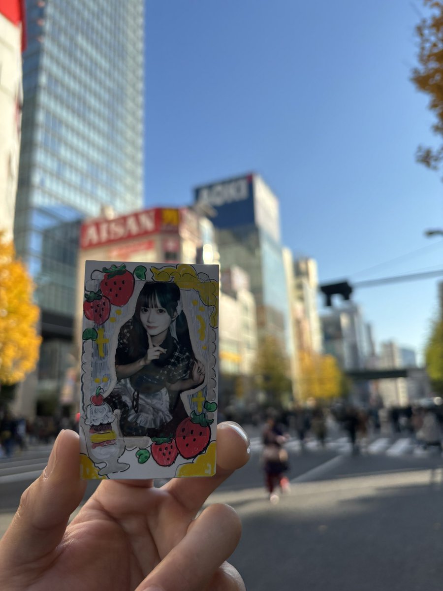 ooobir's tweet photo. 秋葉原歩行者天国になったので、
推しと写真撮影
＠LD_senri https://t.co/XJUIJnR2Qg