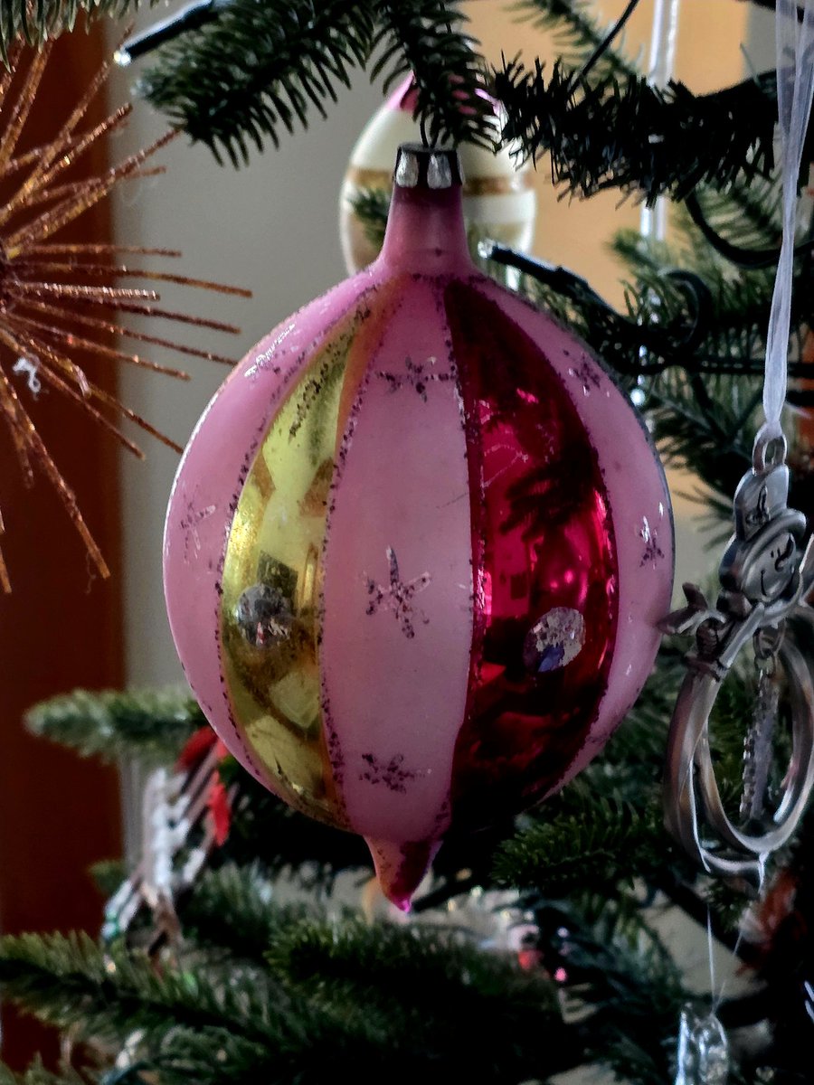 Find your #SundayYellow