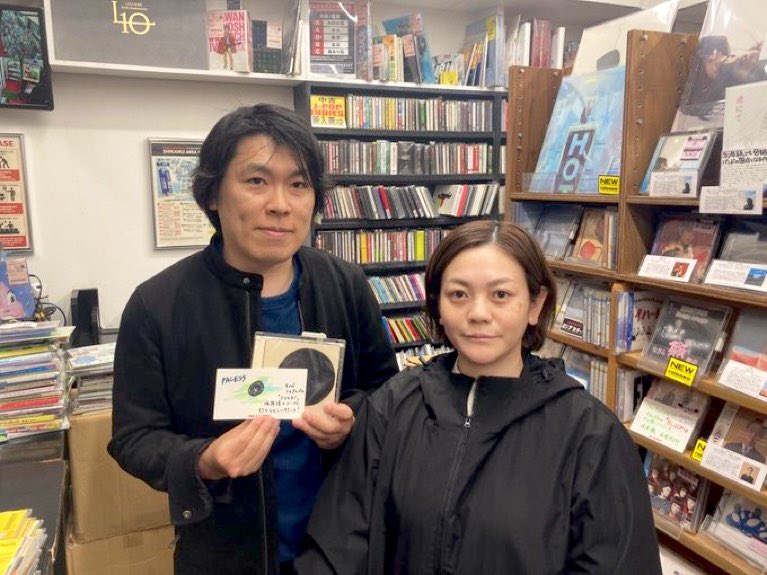paless1's tweet image. 本日、diskunion平成J-POPストア （新宿）@diskunionBF 、TOWER RECORDS新宿店 @TOWER_Shinjuku にうかがい、ポップを書かせていただきました。

店頭でぜひ目撃してください💿🗿

#PALESS #YUUKI #diskunion #towerrecords