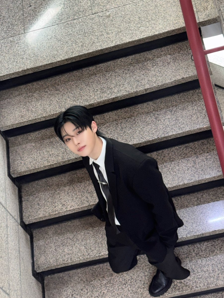 [#렉스] 

막방까지 응원해줘서 고마워 !! 덕분에 행복했어 ! 우리 행복만 하자 ㅎㅎ 💚🙌

#XODIAC #소디엑 #LEX #렉스