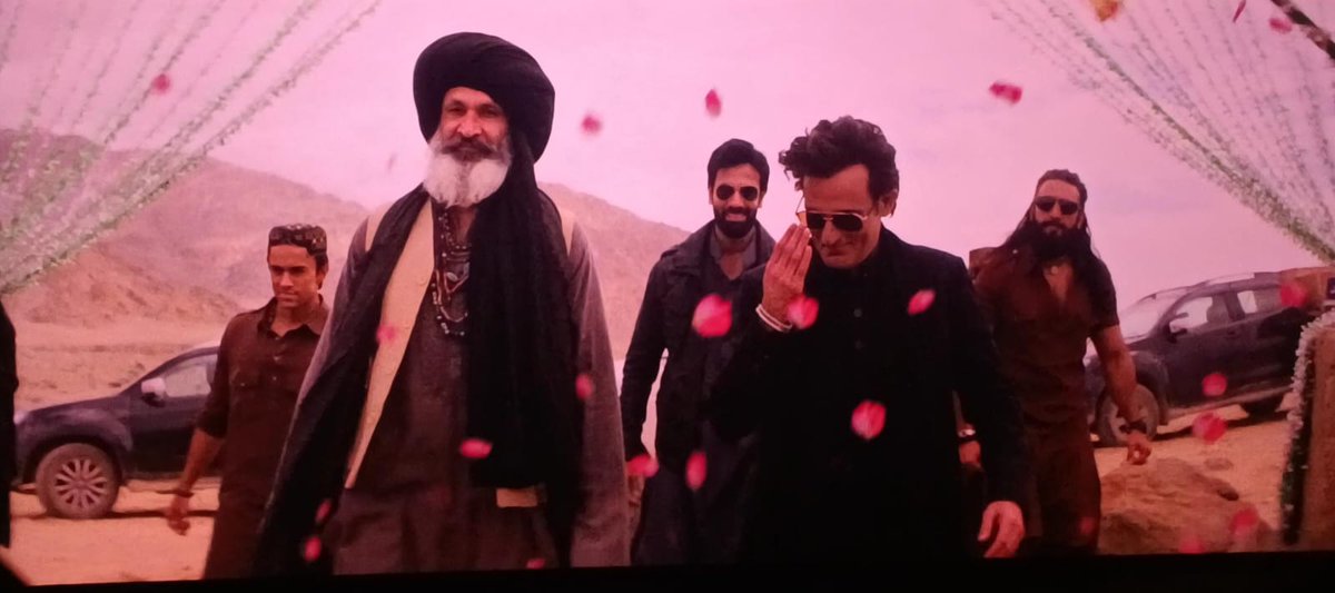 prashant_pusp's tweet photo. Just finished watching #Dhurandhar. Brilliant!! Despite being 3.5 hr film never felt bored even for a second.
@AdityaDharFilms https://t.co/19Ntd385IM