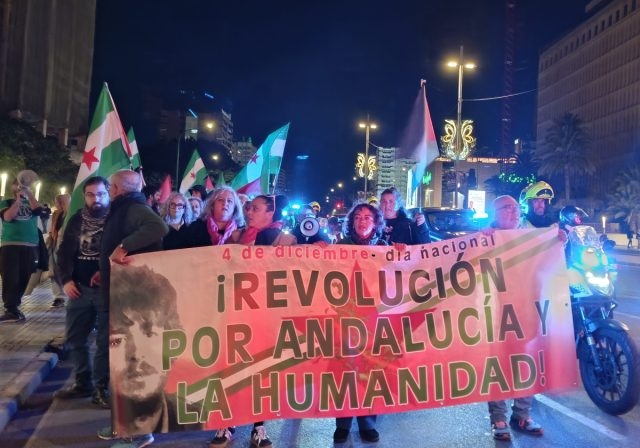 Manifestación 4D en Málaga: «La Revolución Andaluza empieza por nosotras y nosotros» (vídeos)
laotraandalucia.com/2025/12/07/man…