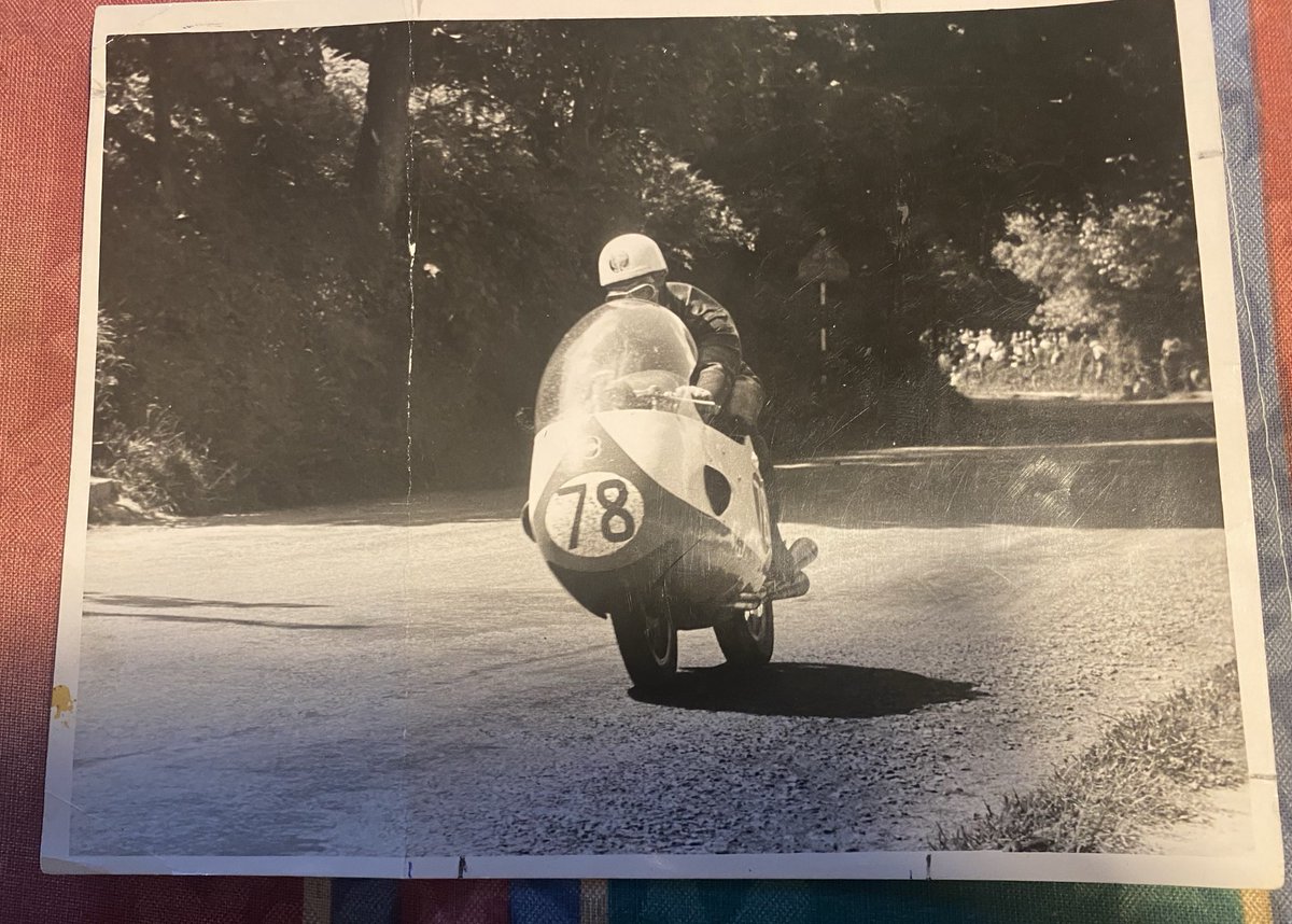 Julian Ryder tweet media