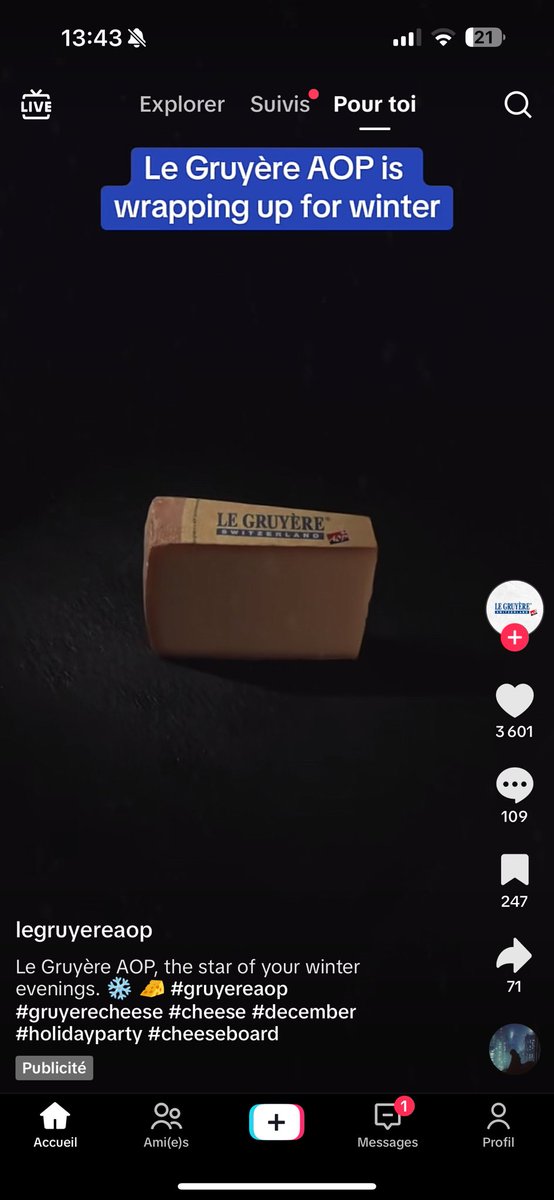 ThomChamp's tweet image. Habiter en Suisse c’est aussi avoir des pubs tiktok pour le gruyère 😐