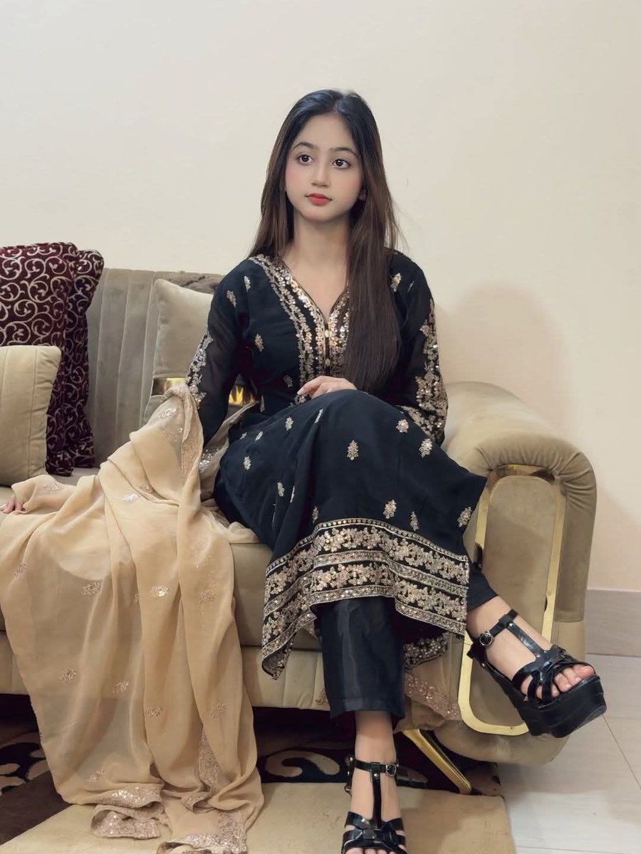 Jannat Ara Laboni tweet media