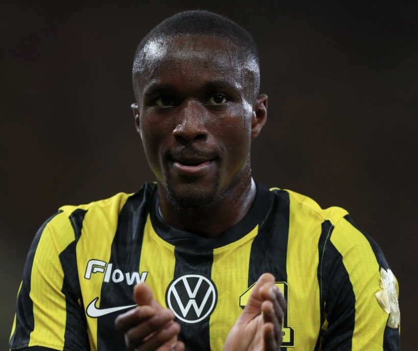 لو افترضنا محمد صلاح متاح في الشتوية 

محمد صلاح او ديابي ؟😑